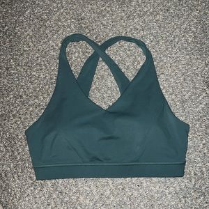 Lululemon sports bra. 10